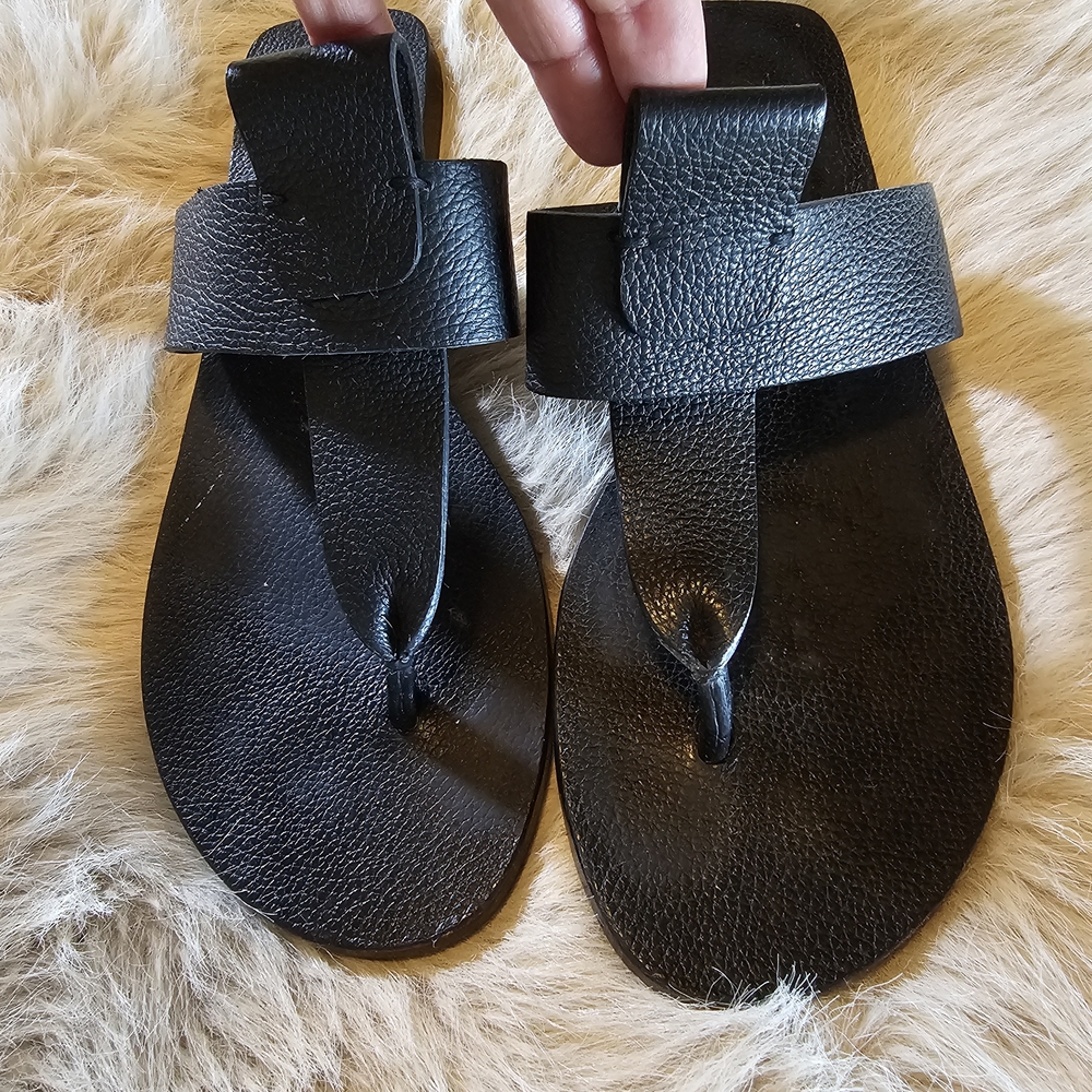 Matisse Black Leather Sandals